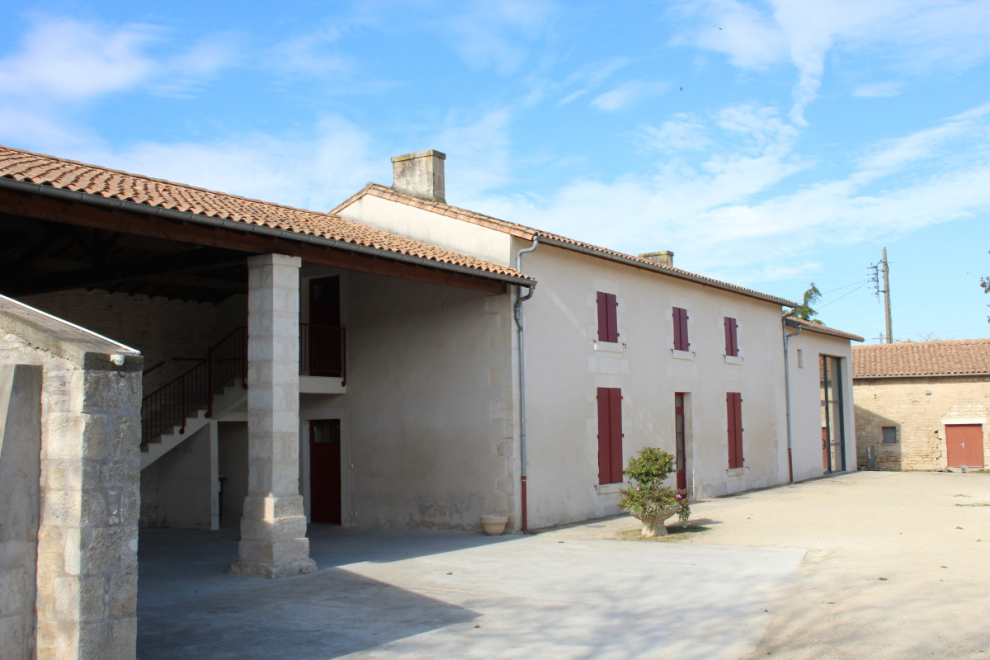 meeting room rustic farm seminar